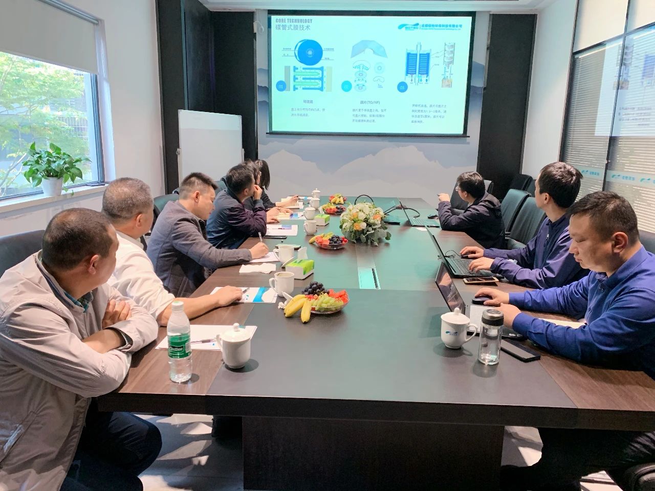 云南能投生物資源投資開發(fā)有限公司蒞臨碩特環(huán)?？疾旖涣?/></div>
      <div   id=